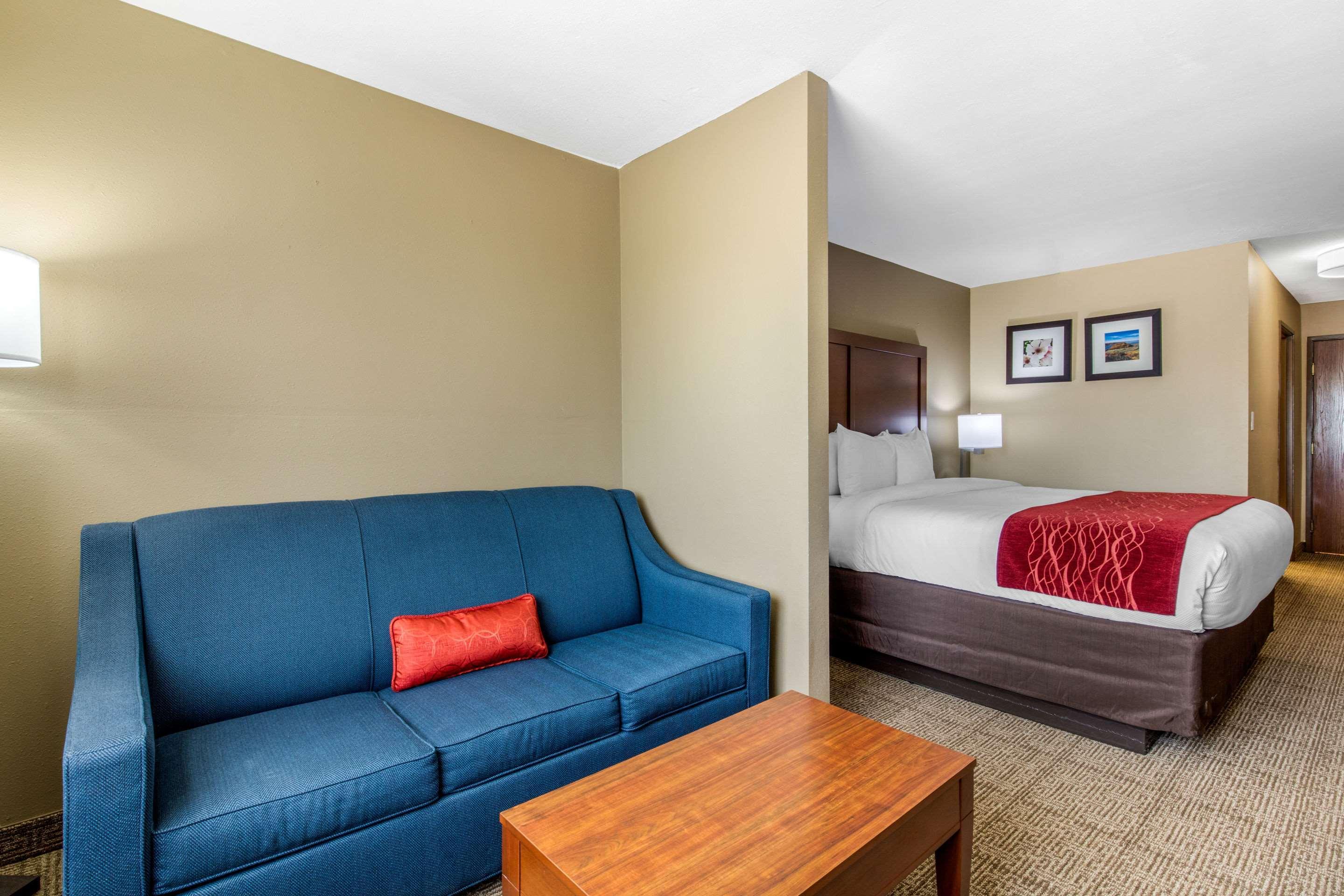 Comfort Inn & Suites McComb Exteriör bild