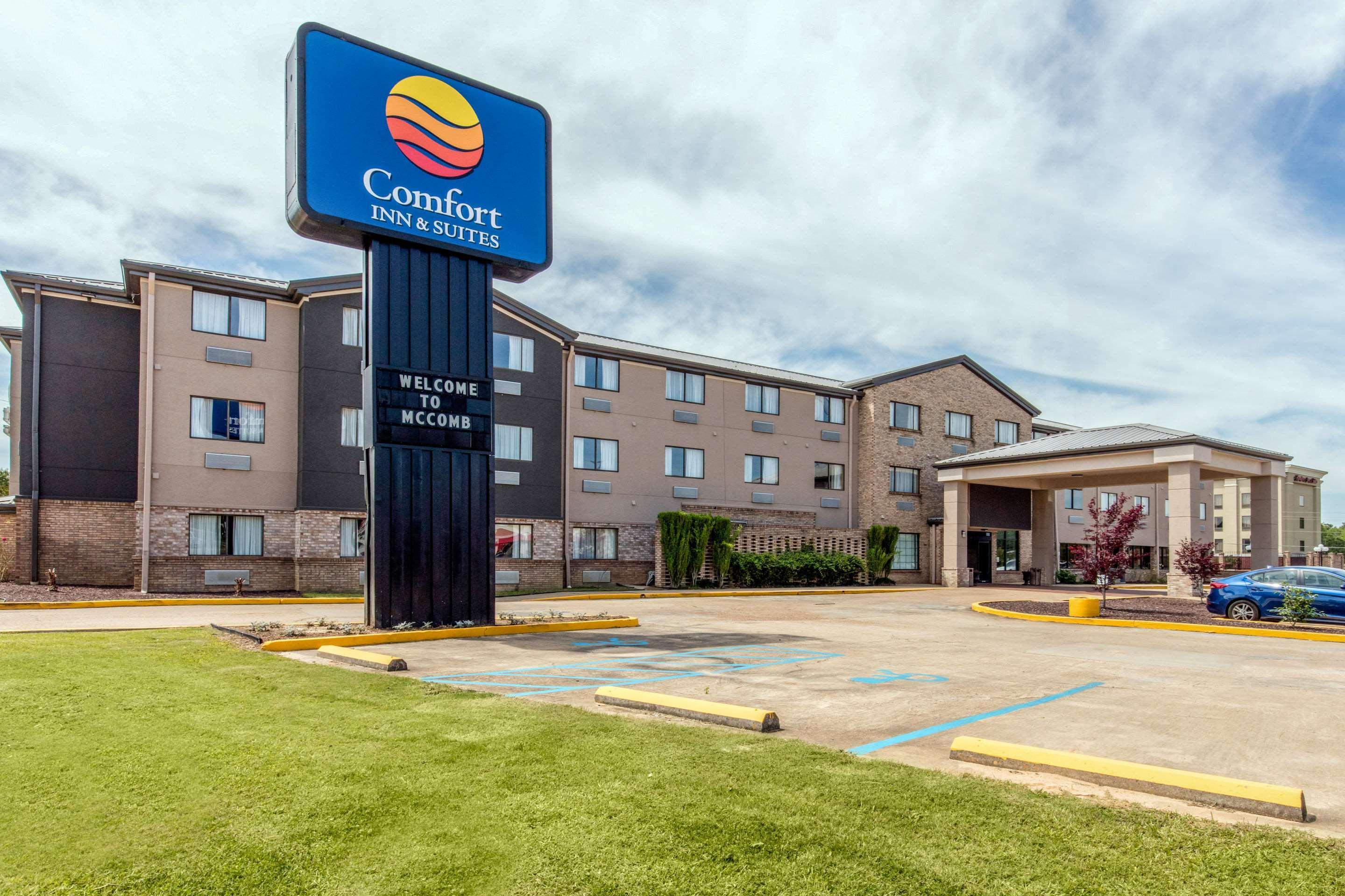 Comfort Inn & Suites McComb Exteriör bild