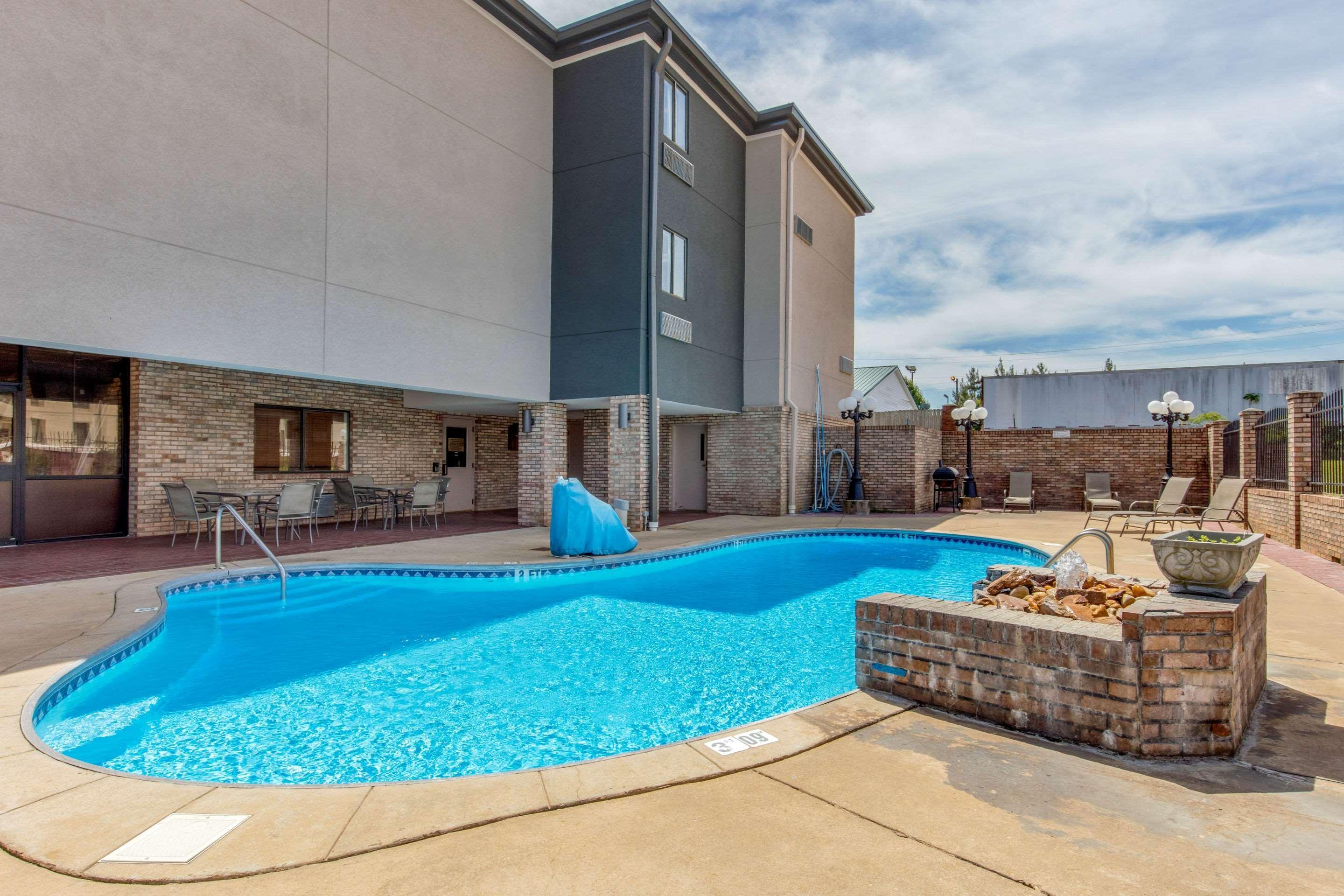Comfort Inn & Suites McComb Exteriör bild